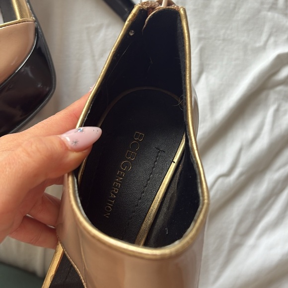 BCBGeneration PL-Harmony 7B Bootie Heel - Picture 5 of 8